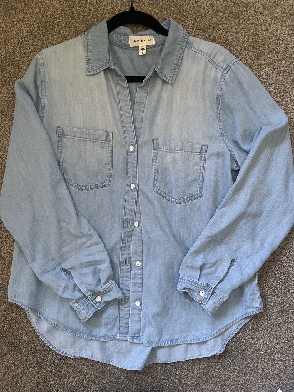 Like New Chambray Button Up Cloth and Stone sz large